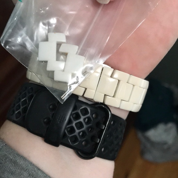 Michael kors white watch - Picture 5 of 5